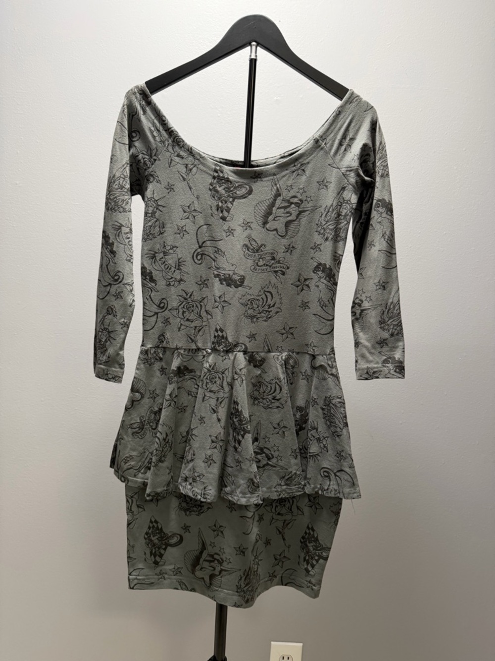 Betsey Johnson Grey Scoop Neck Dress with Tattoo-Print Trim